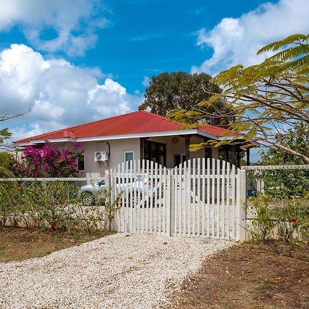 Almond Beach Resort At Jaguar Reef ホプキンズ エクステリア 写真