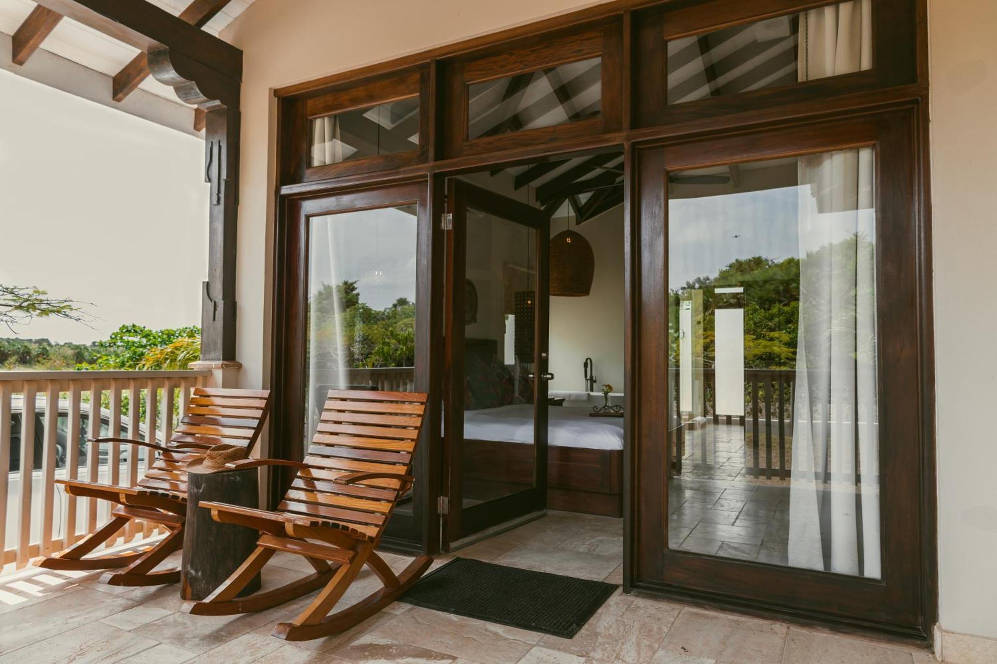 Almond Beach Resort At Jaguar Reef ホプキンズ エクステリア 写真