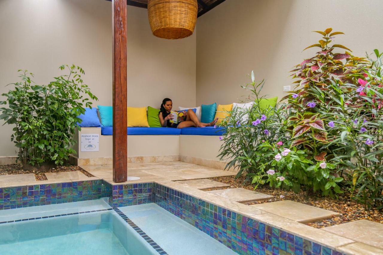 Almond Beach Resort At Jaguar Reef ホプキンズ エクステリア 写真