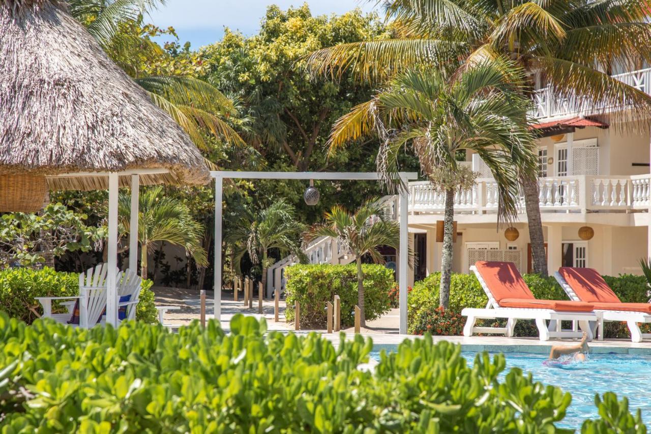 Almond Beach Resort At Jaguar Reef ホプキンズ エクステリア 写真